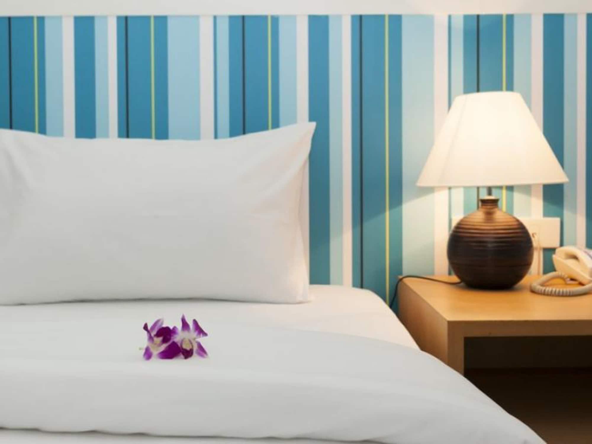Grand Watergate Hotel Bangkok Esterno foto